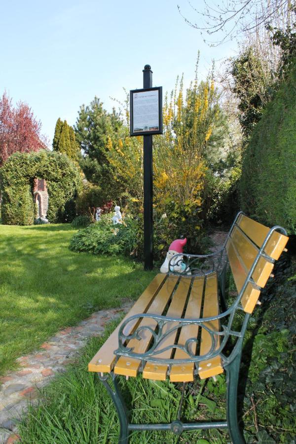 B&B Elbahof, Goed En Goedkoop! Hem Exterior photo